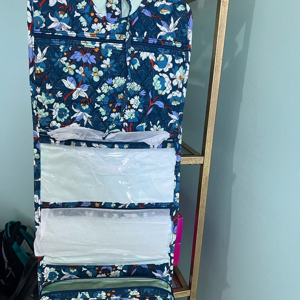 Vera Bradley Blue Floral Jewelry Organizer